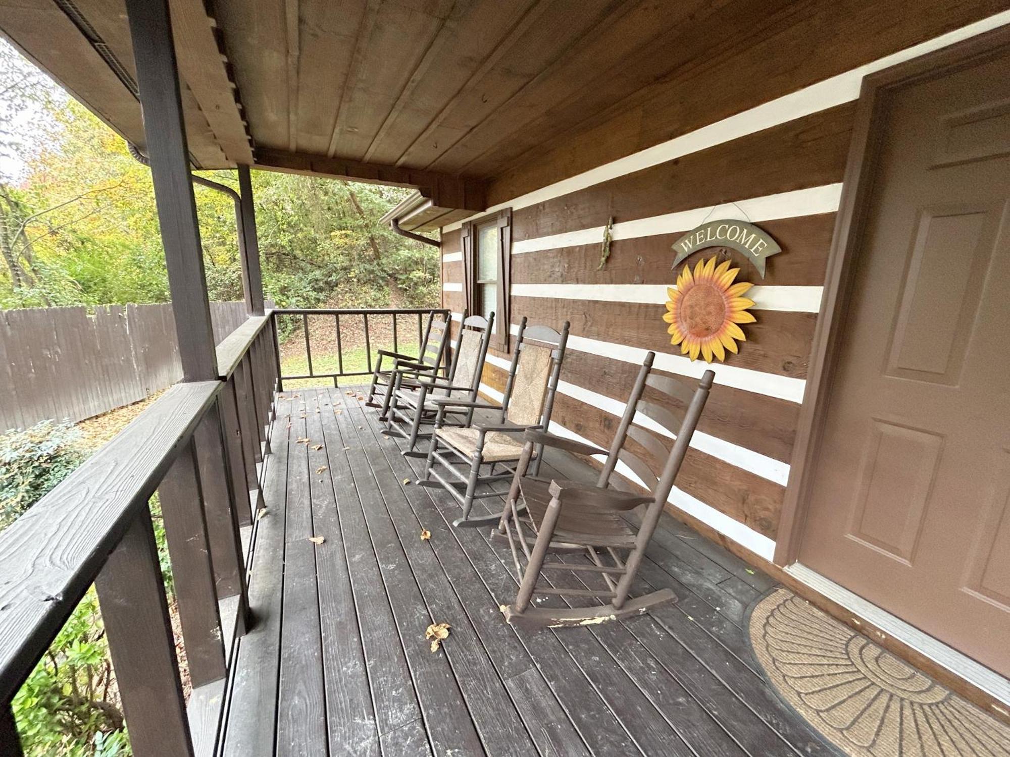 Tucked Away Cabin ピジョンフォージ エクステリア 写真
